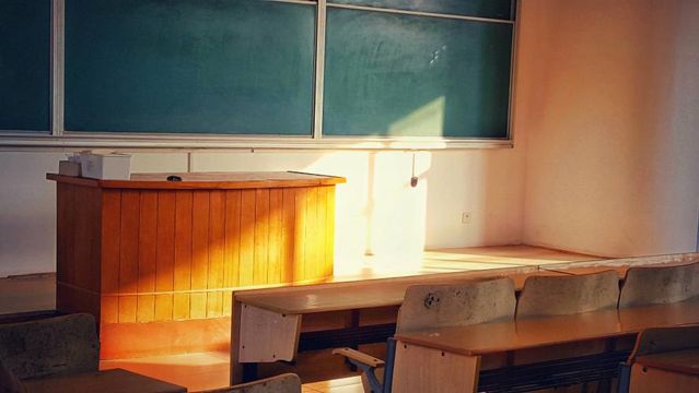 Crianças em casa: tentando fazer a coisa certa