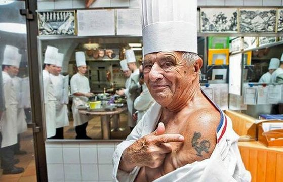 Paul Bocuse, que oxigenou a gastronomia numa vida saborosa