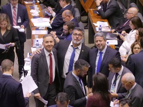Melhor do que a encomenda: por que está na hora de levar Alexandre Frota a sério