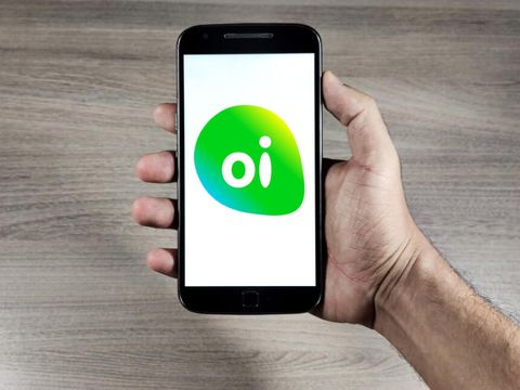 Oi coloca ClientCo à venda; mercado estima valuation de US$ 1 bi