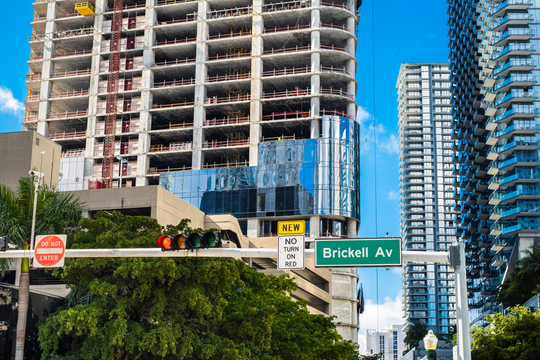 Mercado de escritórios dispara em Miami – e atrai brasileiros