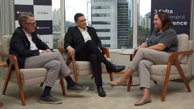 Roundtable: "Discutir política fiscal já é um fracasso"