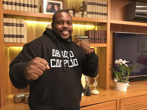 O LUTADOR: Alan Duarte e a fantástica história do Abraço Campeão