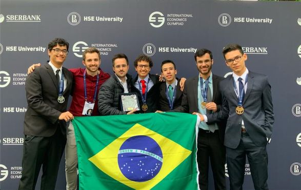 Na Olimpíada de economia, “o campeão voltou.”   Mas falta escalar o talento