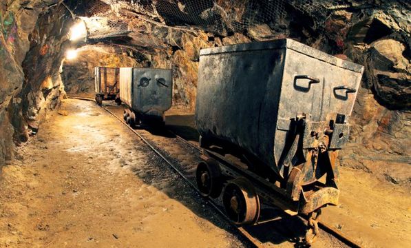 Aura Minerals: mercado vê qualidade mas discute preço