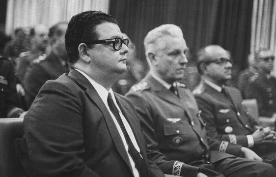 Delfim Netto, professor e estudante
