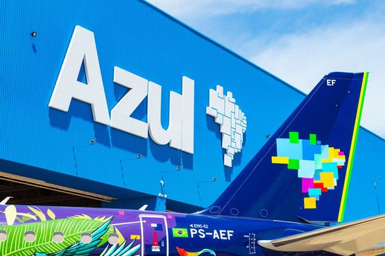 United Airlines avalia a Azul em US$2 bi, compra 5%