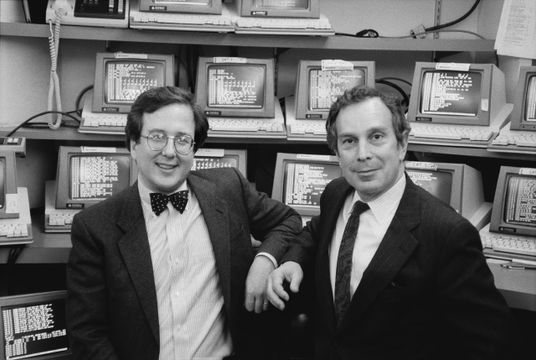 A insólita história da Bloomberg News, contada pelo editor que ajudou a criá-la