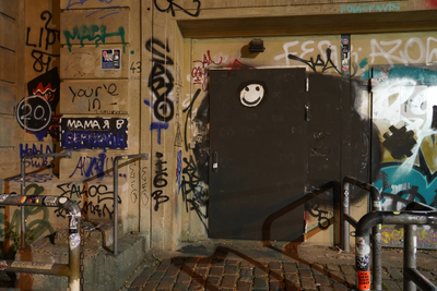 Quer entrar no icônico clube Berghain, em Berlim? Pergunte-me como