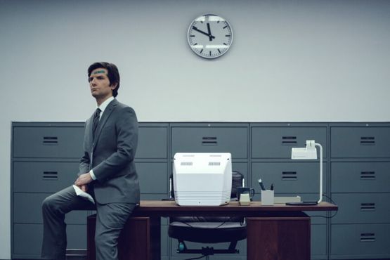 Série “Ruptura” satiriza os desconfortos da vida corporativa