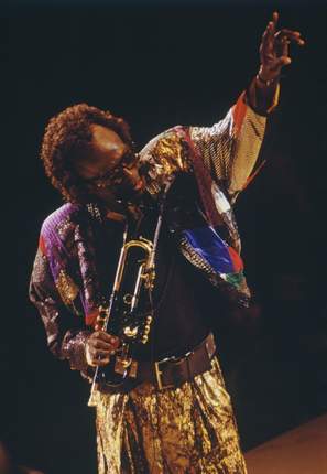 O sopro eterno: 100 anos de Miles Davis 