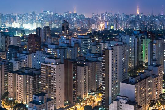 As incorporadoras que estão superando a seca da classe média, segundo o Itaú