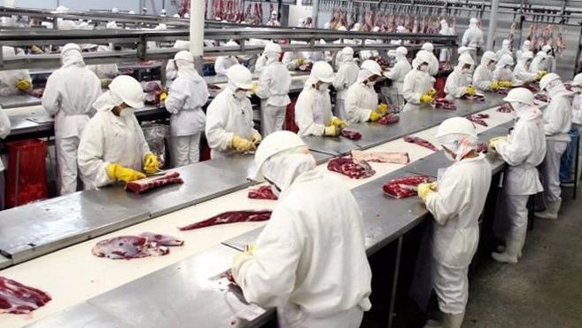 Na Carne Fraca, histeria custa R$5,8 bi a JBS e BRF