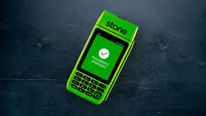 Stone desaba com lucro ‘repleto de ajustes’ e troca do CFO