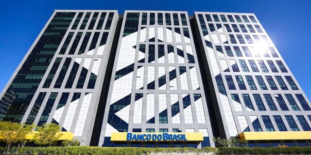 Estatais disparam com redução do ‘risco Lula’