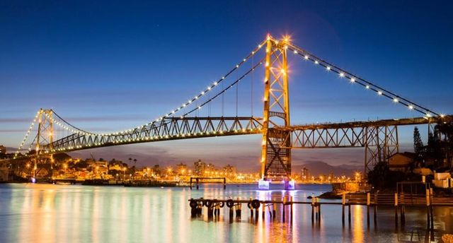 Energias do Brasil compra – e aposta na venda da Celesc