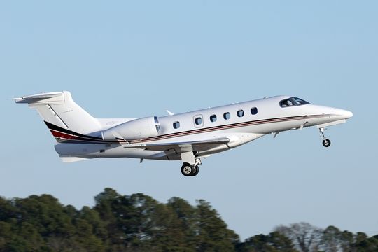Embraer recebe o maior pedido de jatos executivos da sua história; papel decola 15%