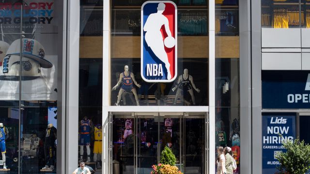 Três times. US$ 20 bilhões. O negócio cada vez mais caro (e global) da NBA