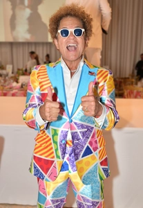 O brasileiro gosta de não gostar de Romero Britto