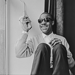 Há exatos 50 anos, Stevie Wonder deu o tom da vida