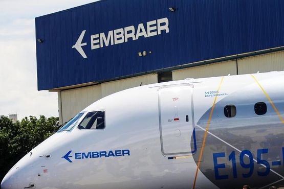 O que a Boeing comprou?