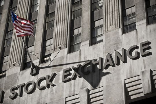Dona da NYSE faz M&A de US$ 5,7 bilhões para crescer em renda fixa