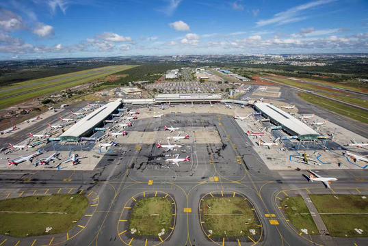 Leilão do aeroporto de Brasília, o “filé com osso”, atrai suíços e argentinos