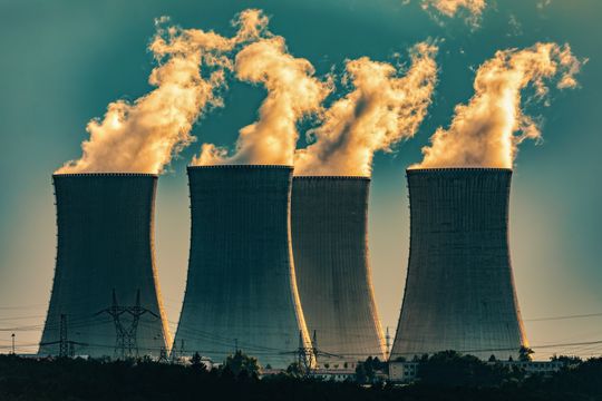 Brasil e dezenas de países prometem retomada nuclear; Europa admite “erro”