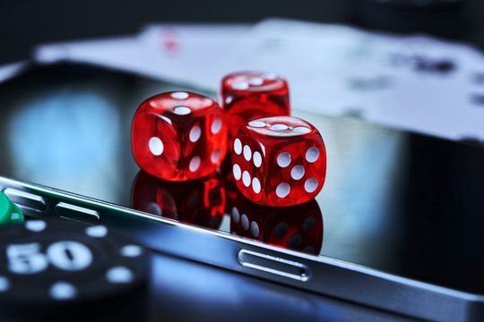 Até os bancos estão assustados com a epidemia das bets
