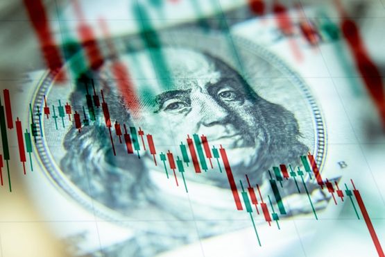 Wall Street teme a recessão. Trump diz que não é hora de ‘panicar’