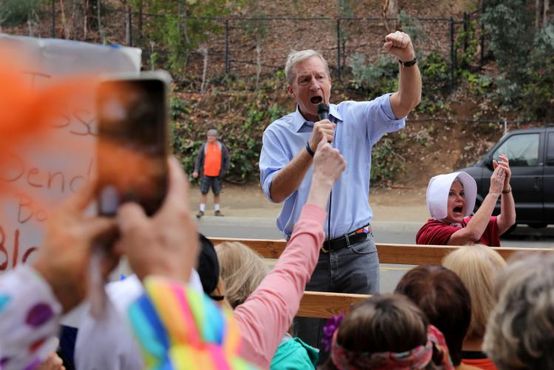 Tom Steyer quer salvar o mundo (começando pela Casa Branca)