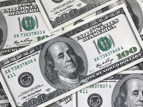 Momento é do dólar e pós-fixados – e não deve mudar tão cedo, diz o UBS