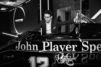 Na velocidade do play: Lotus Cars acelera e chega ao Brasil