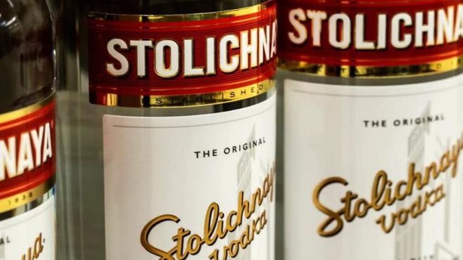 Cancelaram a Stolichnaya, mas ela é paz e amor