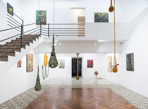 Ernesto Neto e Niobe Xandó: uma dança entre dois desconhecidos