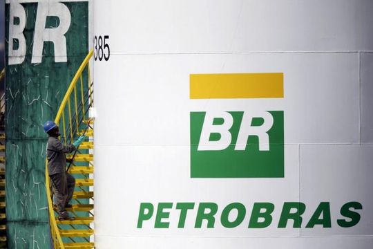 Agora é oficial:  Caixa vai vender R$ 7 bi em Petrobras ON