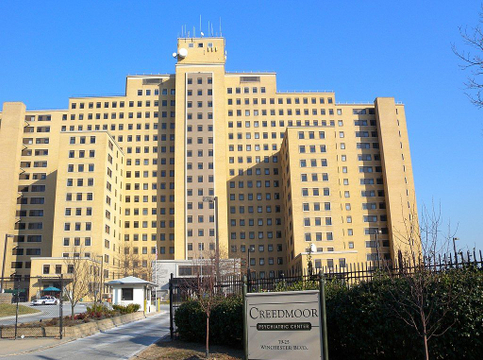 Nos EUA, hospitais viram residências