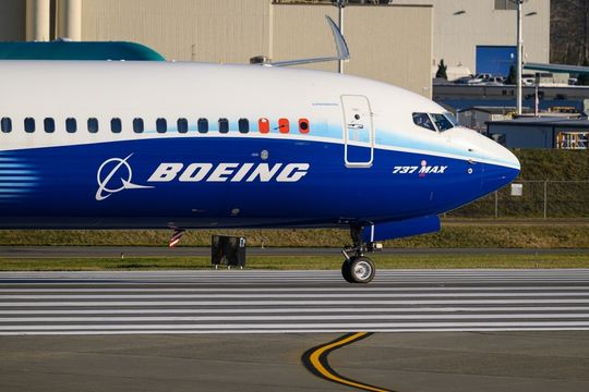 Beijing diz ‘bye-bye, Boeing’. Uma brecha para a Embraer?