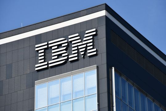 IBM paga US$ 4,6 bi pelo SaaS que gere os gastos com outros SaaS