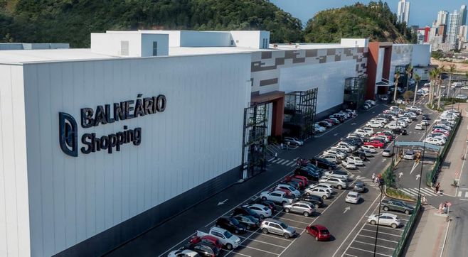 BR Malls negocia compra da Almeida Júnior