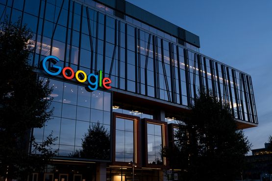 Alphabet vai emitir US$ 80 bi em ações; Berkshire ficará com US$ 10 bi
