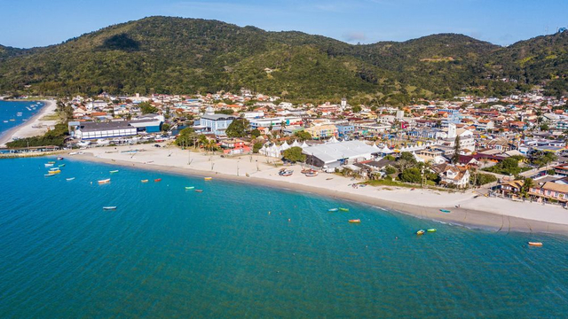 As cidades que mais lançam imóveis de alto padrão por habitante (Spoiler: SC reina)