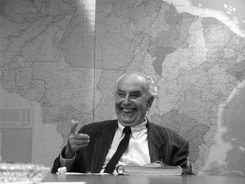 MEMÓRIA: Eliezer Batista, o engenheiro que sonhou o Brasil grande