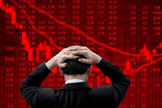 “Liquidação massiva” está no fim, diz Santander. Multimercados perderam na ida e na volta