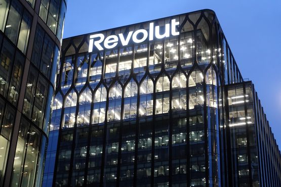 Revolut quer valer US$ 200 bi em IPO – mas só em 2028