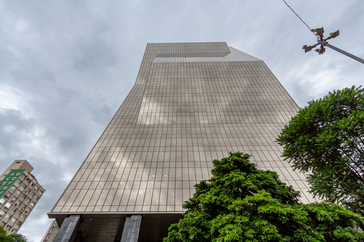 Capitânia vende fatia do Faria Lima Plaza e negocia prédio locado pelo Nubank