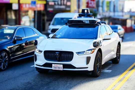 Waymo faz rodada para chegar a mais cidades; valuation de US$ 110 bi