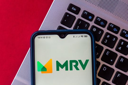 MRV muda a rota na Resia: reduz projetos, vende ativos e troca CEO