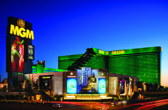 Barry Diller dobra a aposta na MGM, a ‘dona de Las Vegas’