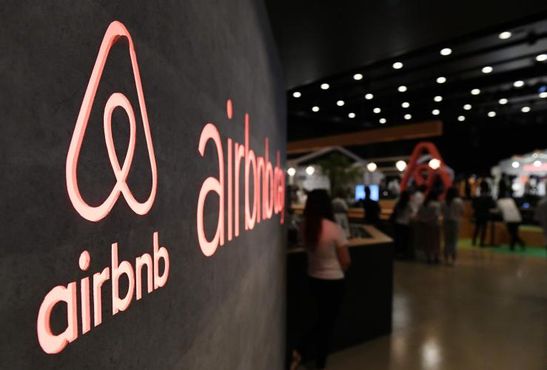 Airbnb chama o Booking para a briga